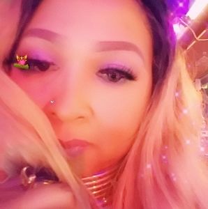 Meet your Posher, Denise